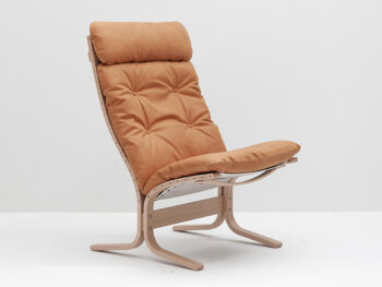 Siesta Classic Chair & Ottoman