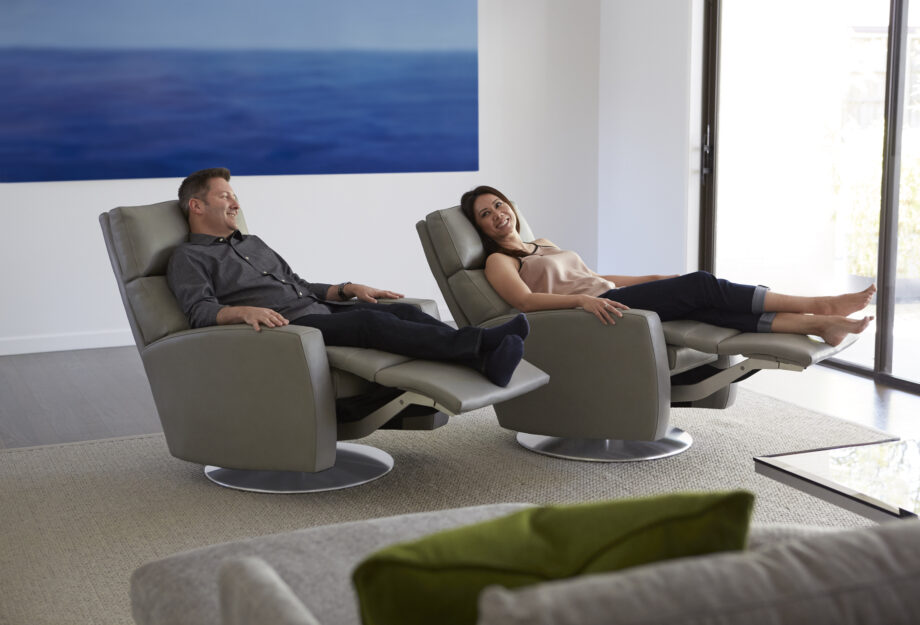 Elliot Comfort Recliner® - Image 3